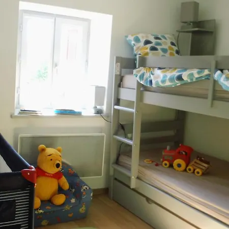 Nyaraló Etxe Ttipia Ispoure