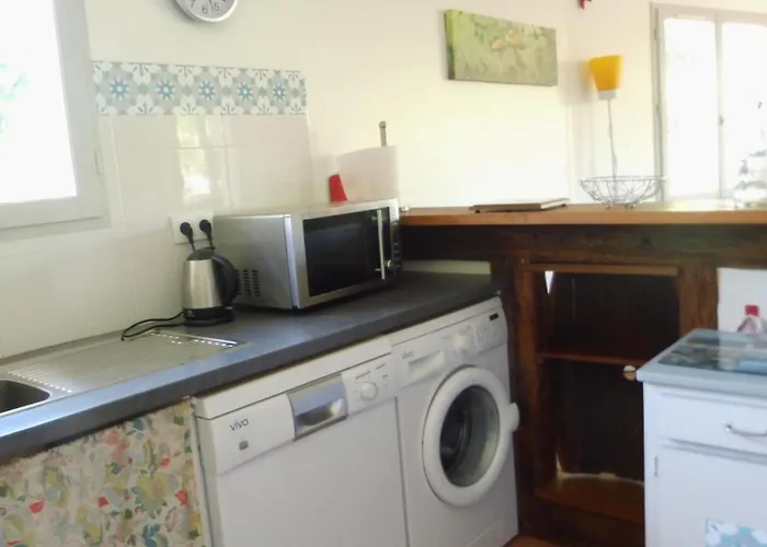 Nyaraló Etxe Ttipia Ispoure