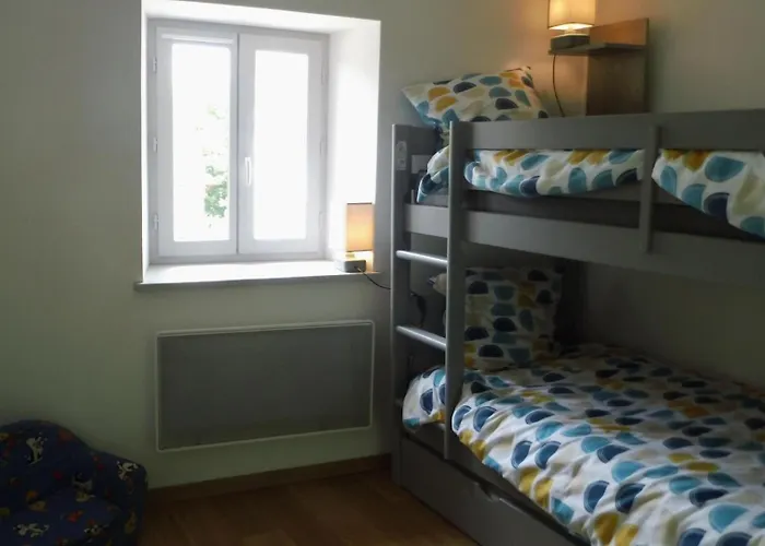 Etxe Ttipia Nyaraló *